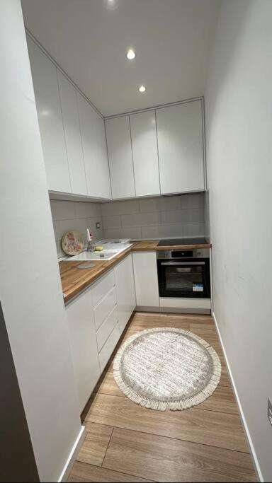 Studio City Center Тирана Екстер'єр фото